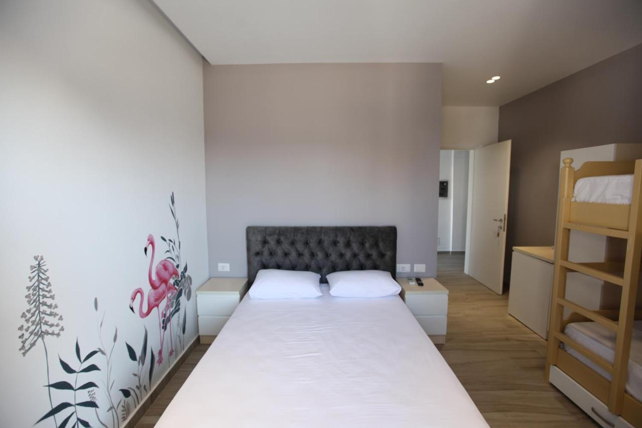 Hotel Bega Ksamil Bagian luar foto