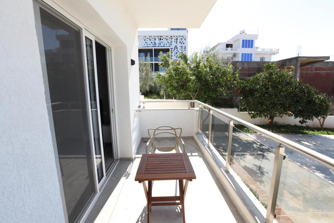 Hotel Bega Ksamil Bagian luar foto