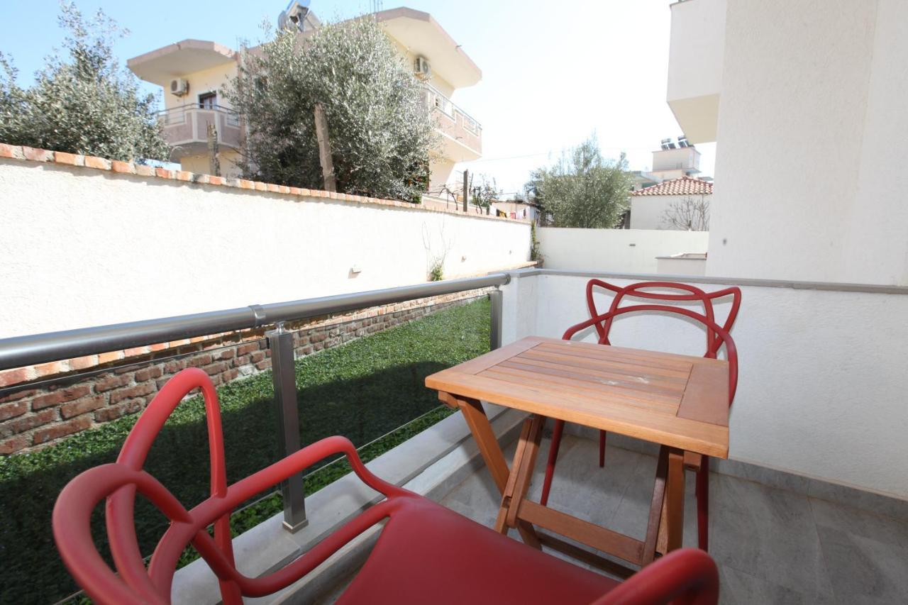 Hotel Bega Ksamil Bagian luar foto