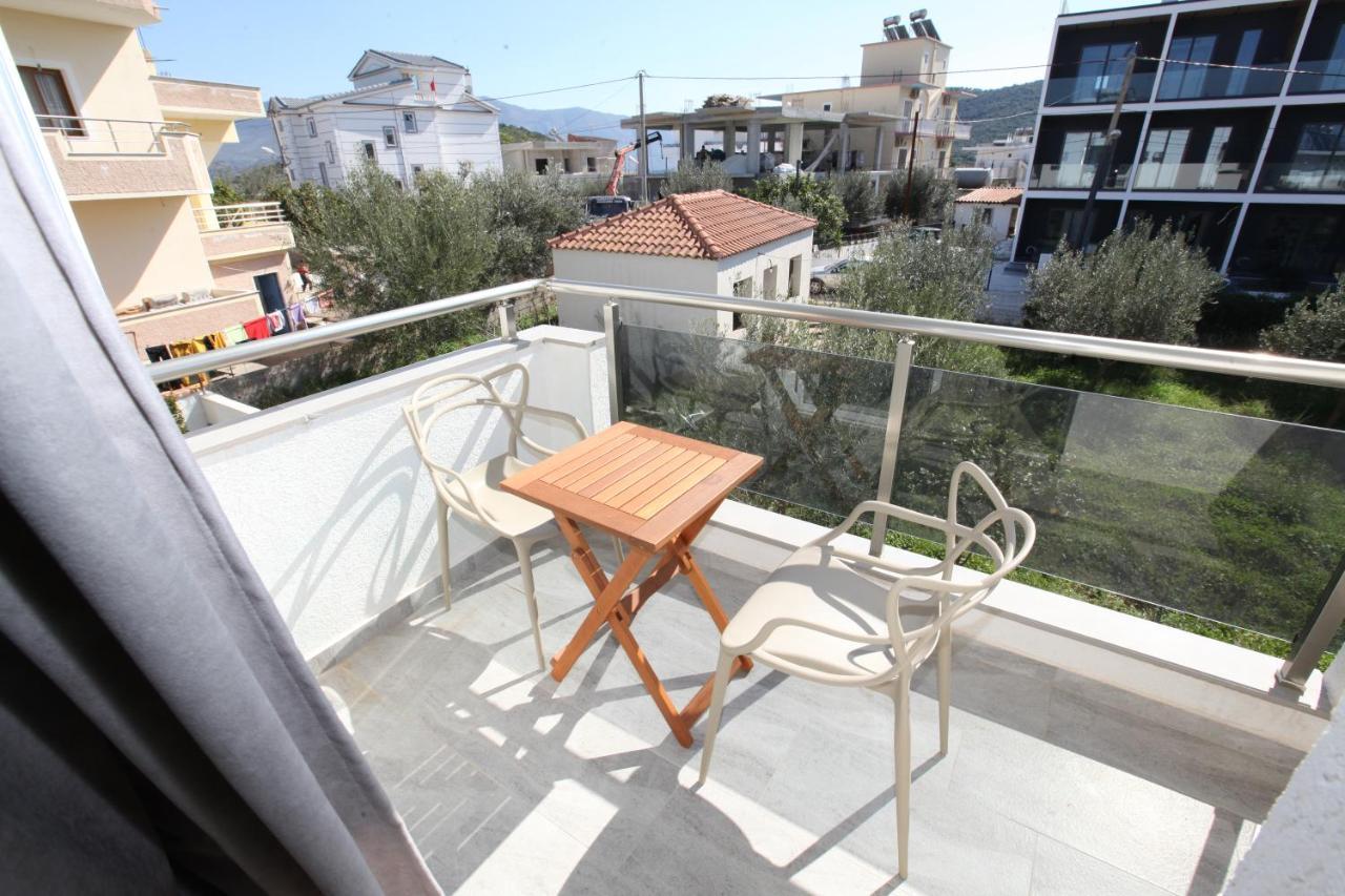 Hotel Bega Ksamil Bagian luar foto