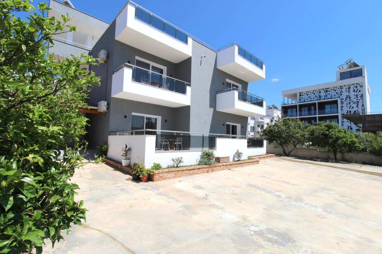 Hotel Bega Ksamil Bagian luar foto