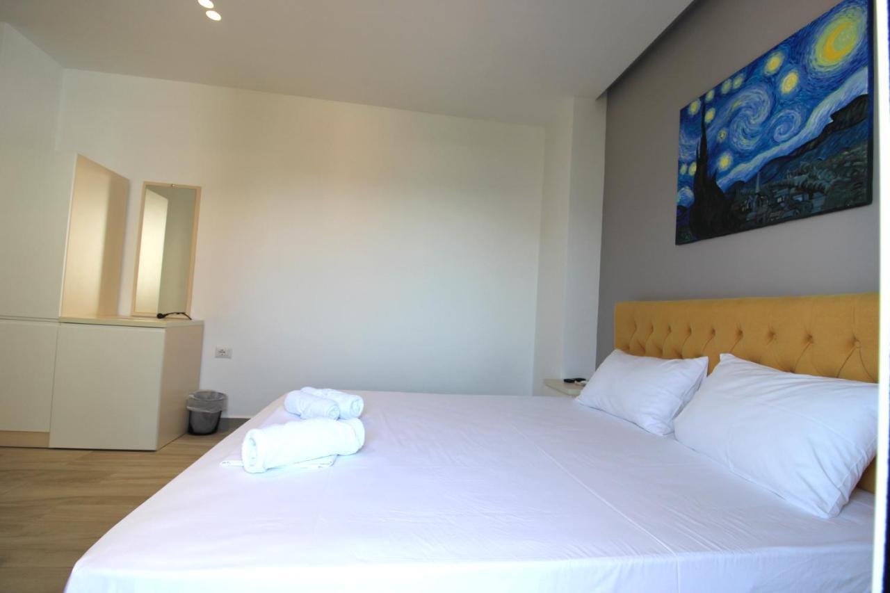 Hotel Bega Ksamil Bagian luar foto