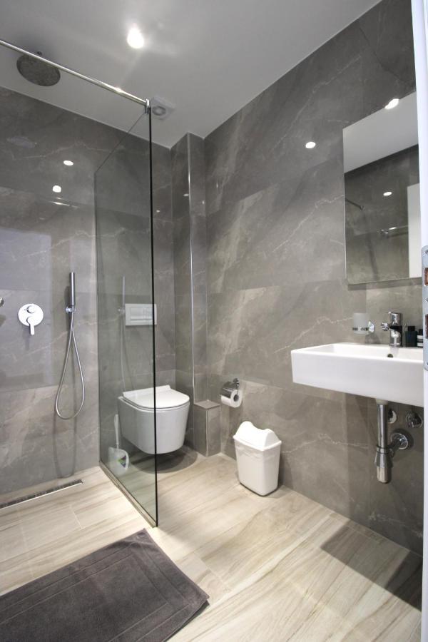 Hotel Bega Ksamil Bagian luar foto